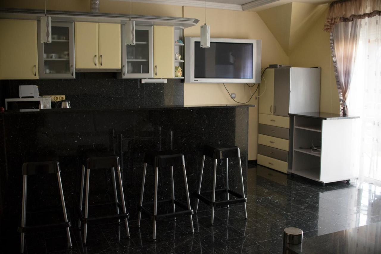 Wolf Apartman101, Wolf Apartman 102 Otel Sárvár Dış mekan fotoğraf
